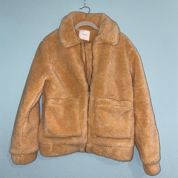 Teddy Jacket - Picture 1 of 2